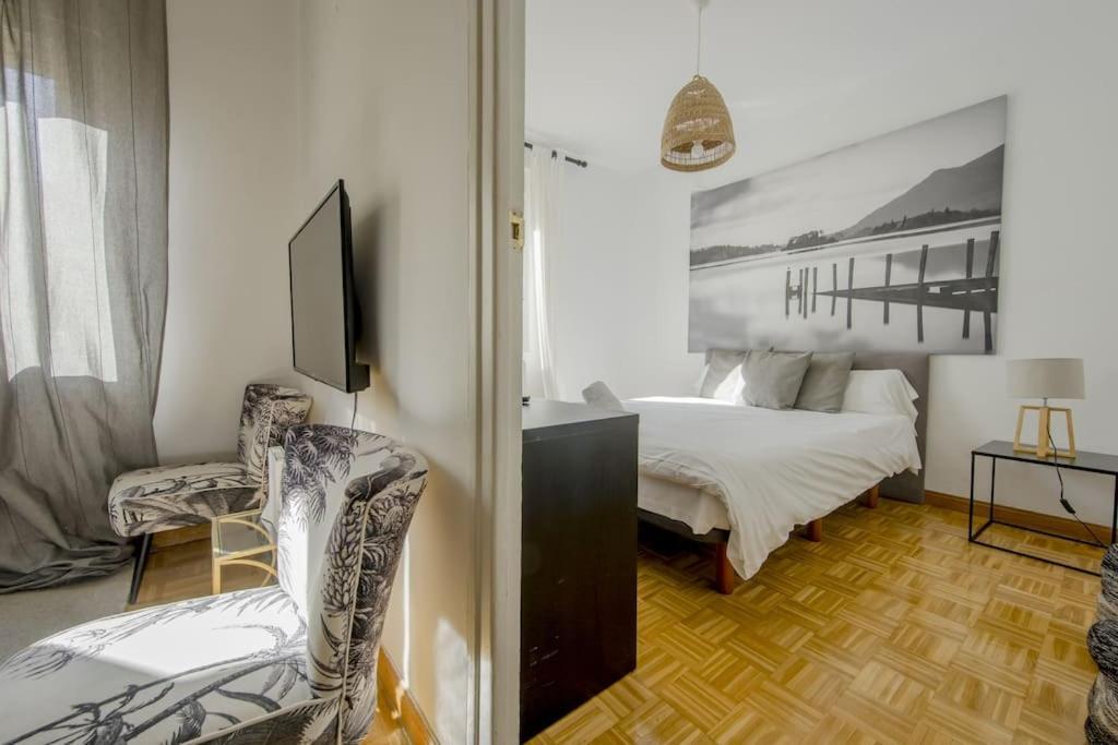 Encantador Piso En La Latina Madrid Centro/Rastro Екстериор снимка